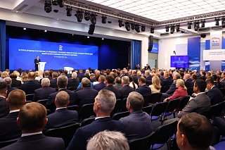Дмитрий Медведев поставил задачи фракции «Единой России» в Госдуме