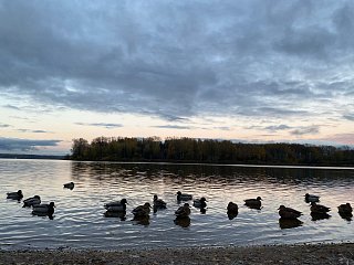Закат на озере Сенеж