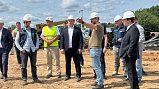 Партийцы Солнечногорска проверили ход работ на очистных сооружениях в Осипово