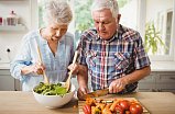Питание пожилых людей: пять правил, которые необходимо соблюдать