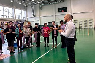 Единороссы Солнечногорска обсудили с «долголетами» планы на будущее 