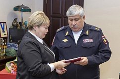 Начальник Подмосковного Главка вручил «Орден Мужества» вдове погибшего сотрудника Госавтоинспекции из Солнечногорска