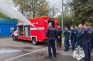Зеленоградские пожарные оттачивают навыки для быстрой и эффективной помощи