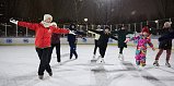 В Зеленограде стартовали бесплатные тренировки по катанию на коньках