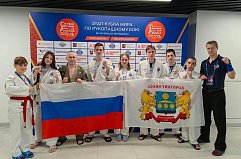 Спортсмены из Солнечногорска стали победителями этапа Кубка мира по рукопашному бою и самообороне