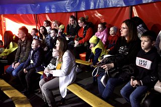 60 детей из Солнечногорска посетили бесплатно цирк-шапито