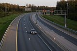 На трассе М-11 введены сезонные тарифы на «дачные» направления