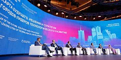 Единороссы Солнечногорска обсудили с педагогами итоги капремонта Поваровской школы