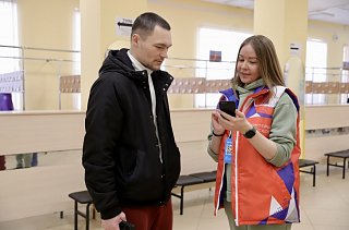 Волонтеры Солнечногорска помогают жителям проголосовать за объекты благоустройства