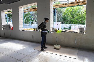 В Солнечногорске приступили к чистовой отделке помещений в пристройке к гимназии №6