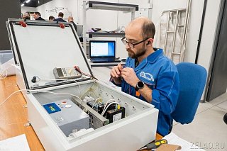 Префект Анатолий Смиpнов рассказал о подготовке кадров в Зеленограде