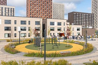 В районе Крюково построили детский сад с бассейном