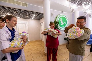 Врачи Перинатального центра Зеленограда спасли тройняшек, родившихся раньше срока