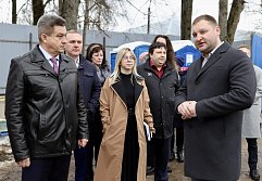 Единороссы Солнечногорска провели мониторинг строительства пристройки к Поваровской школе