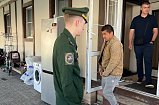 8 иностранных граждан заключили контракты с Минобороны по итогам рейдов в Солнечногорске