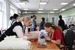 Префект Зеленограда Анатолий Смирнов поздравил социальных работников с профессиональным праздником