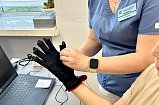 «Умная» перчатка появилась в Солнечногорской областной больнице