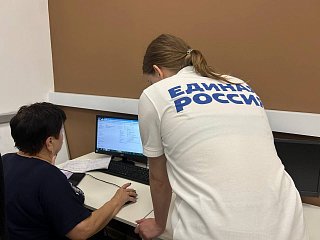 «Цифровой пенсионЕР»: Старшее поколение Солнечногорска осваивает современные технологии